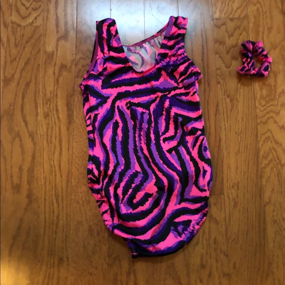 GK Elite child leotard NWOT